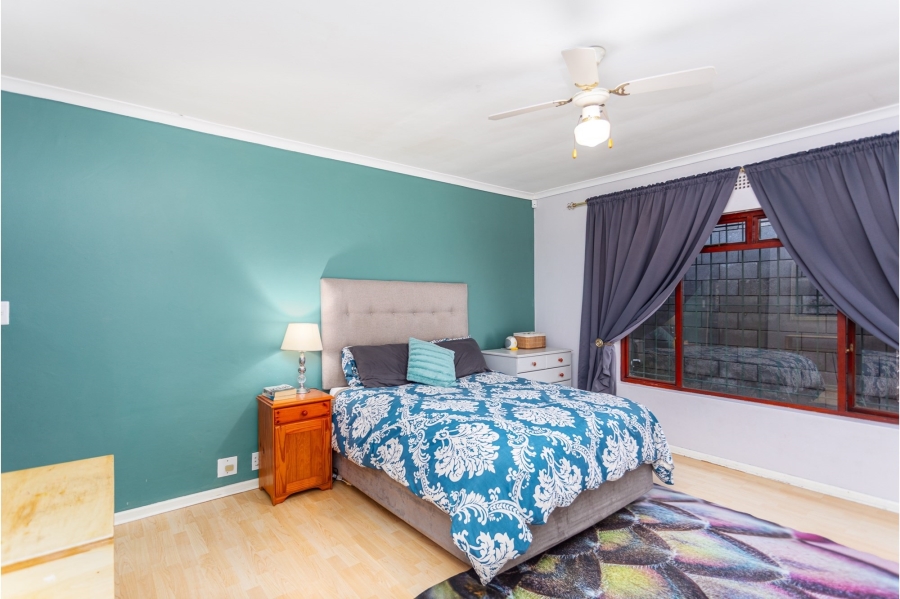 3 Bedroom Property for Sale in Amandelsig Western Cape